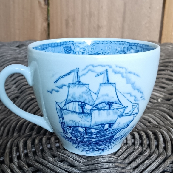 Vintage Alfred Meakin England Ship Motif Tea Cup 🍵 - Picture 6 of 7